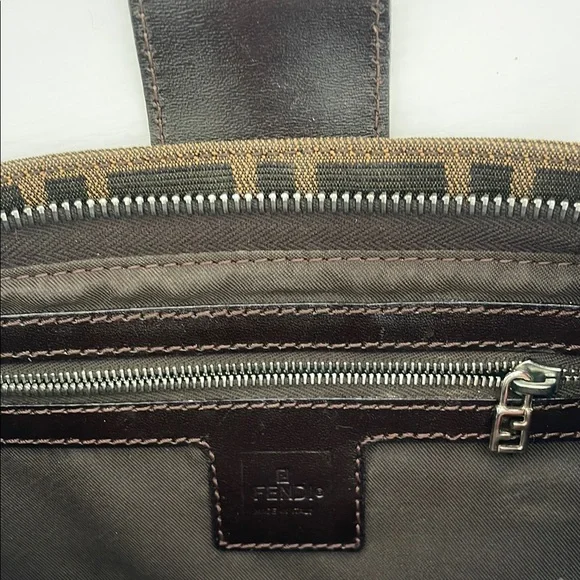 FENDI Black and Brown Monogram Shoulder Bag - Picture 3 of 5